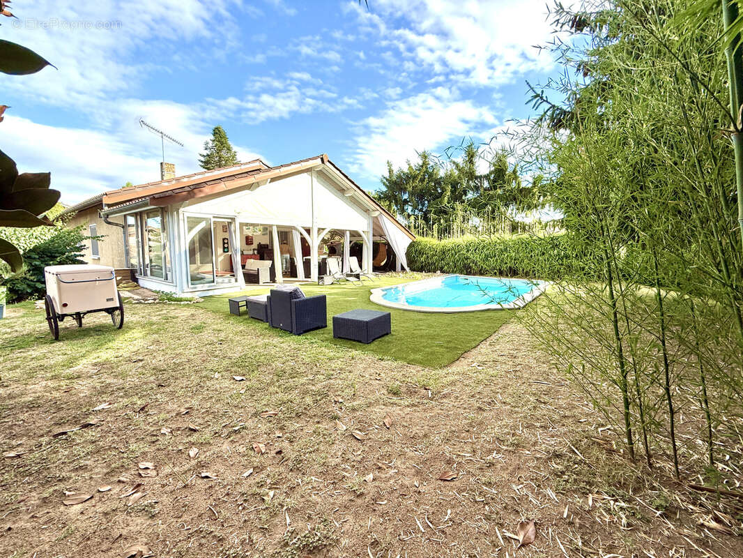 Maison à SAINT-GEORGES-DE-RENEINS