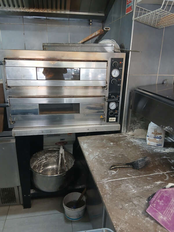 Commerce à VITROLLES