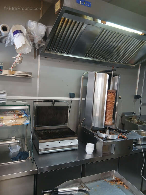 Commerce à VITROLLES