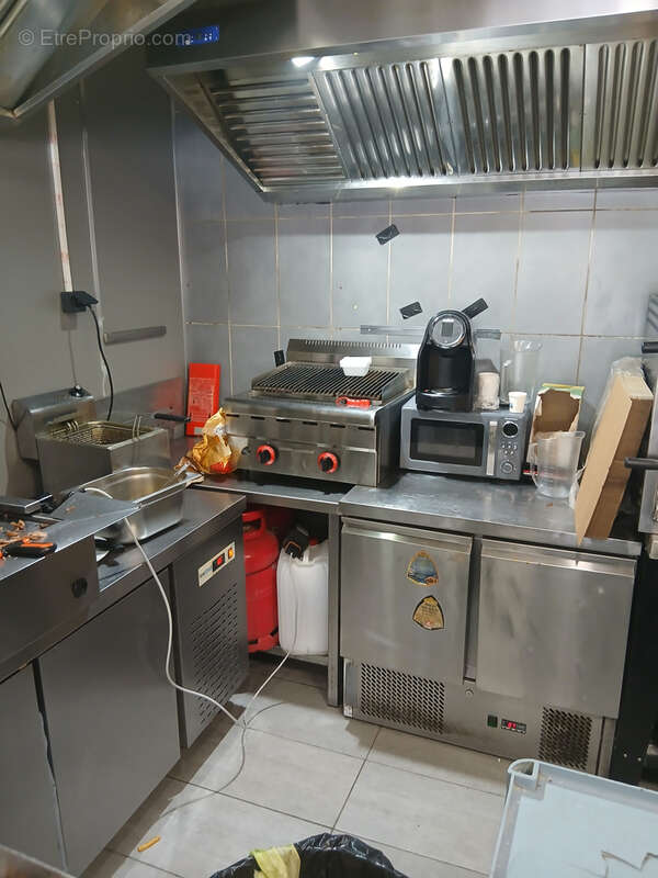 Commerce à VITROLLES