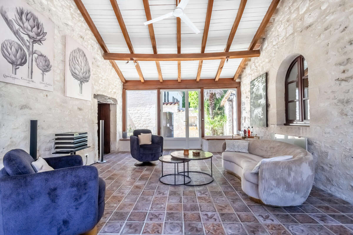 Maison à BAGAT-EN-QUERCY