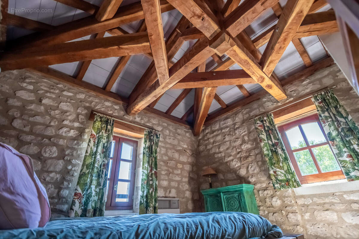 Maison à BAGAT-EN-QUERCY