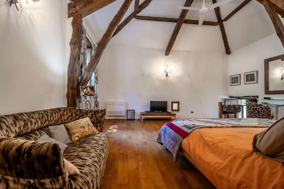 Maison à BAGAT-EN-QUERCY