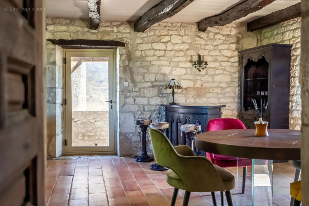 Maison à BAGAT-EN-QUERCY