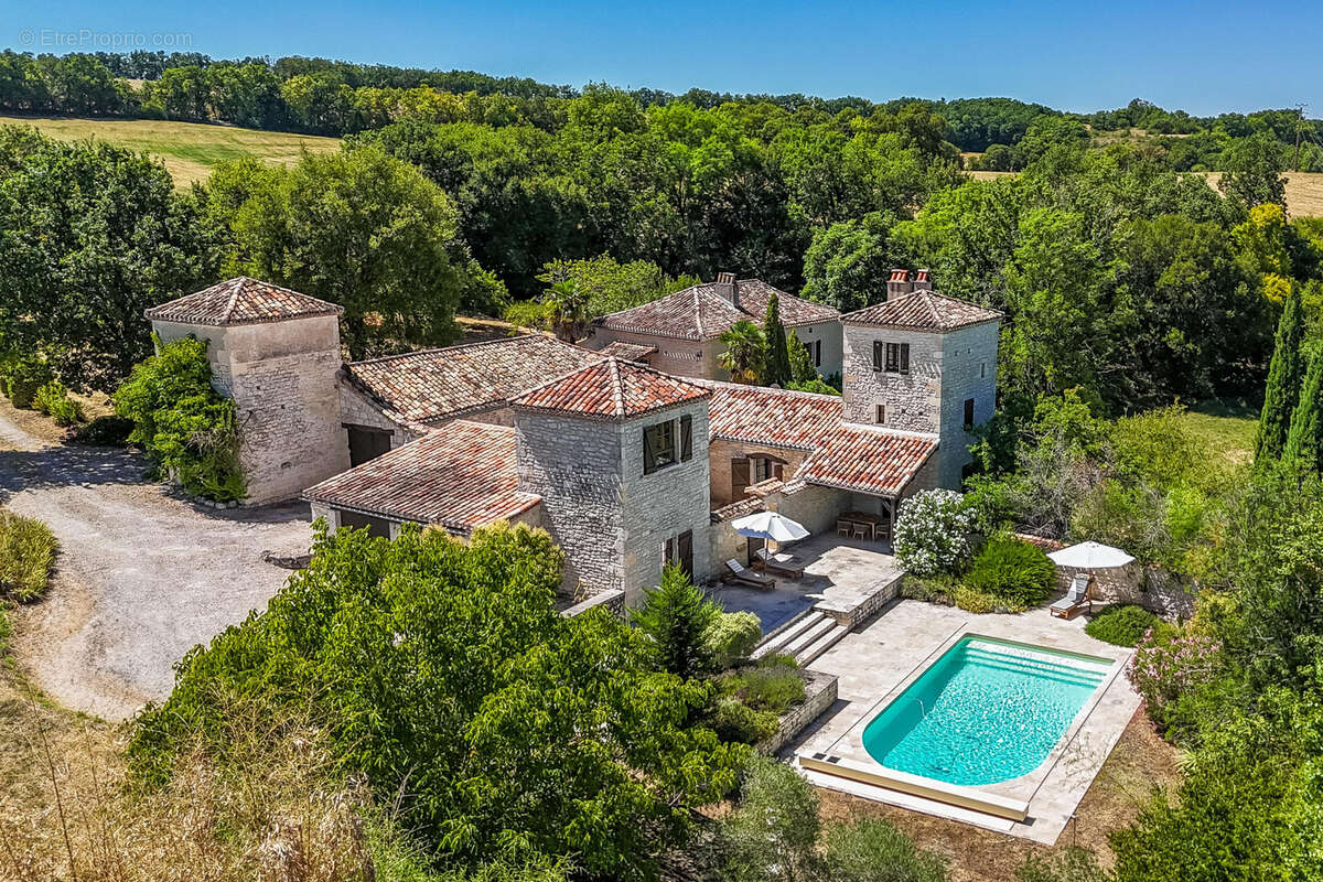 Maison à BAGAT-EN-QUERCY