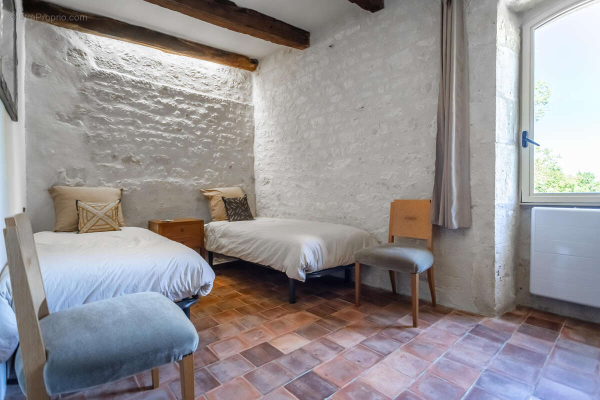 Maison à BAGAT-EN-QUERCY