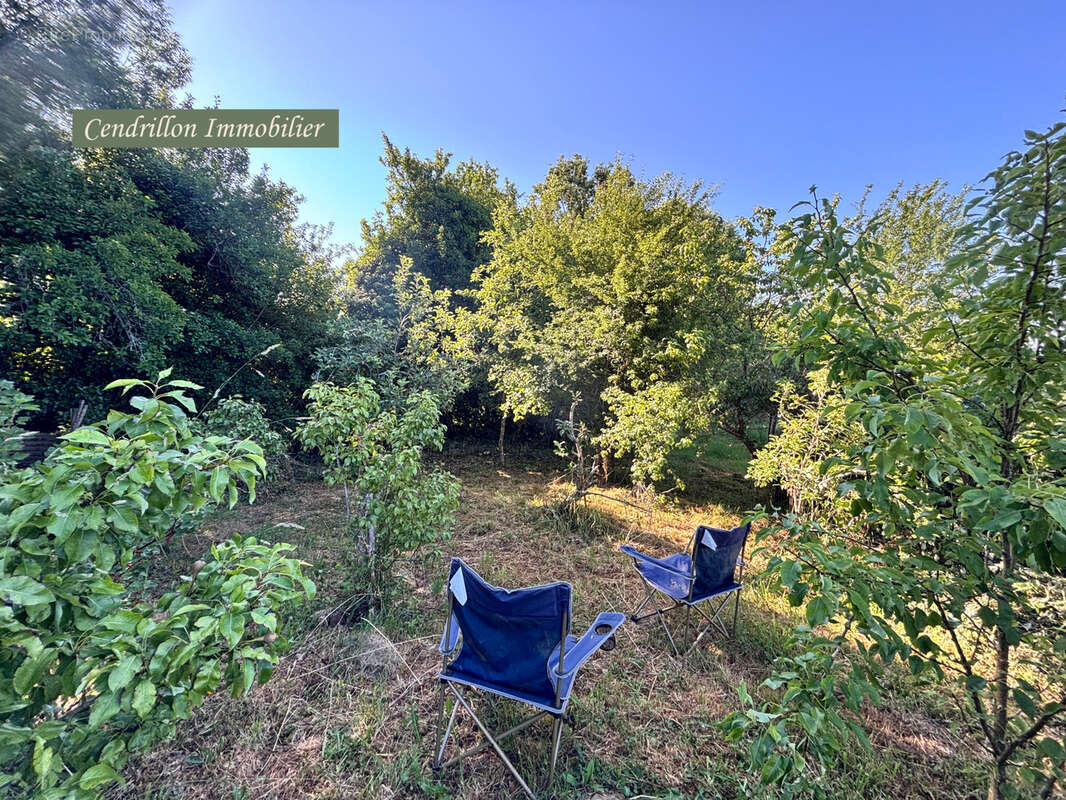Maison à SAINT-PIERRE-CHERIGNAT