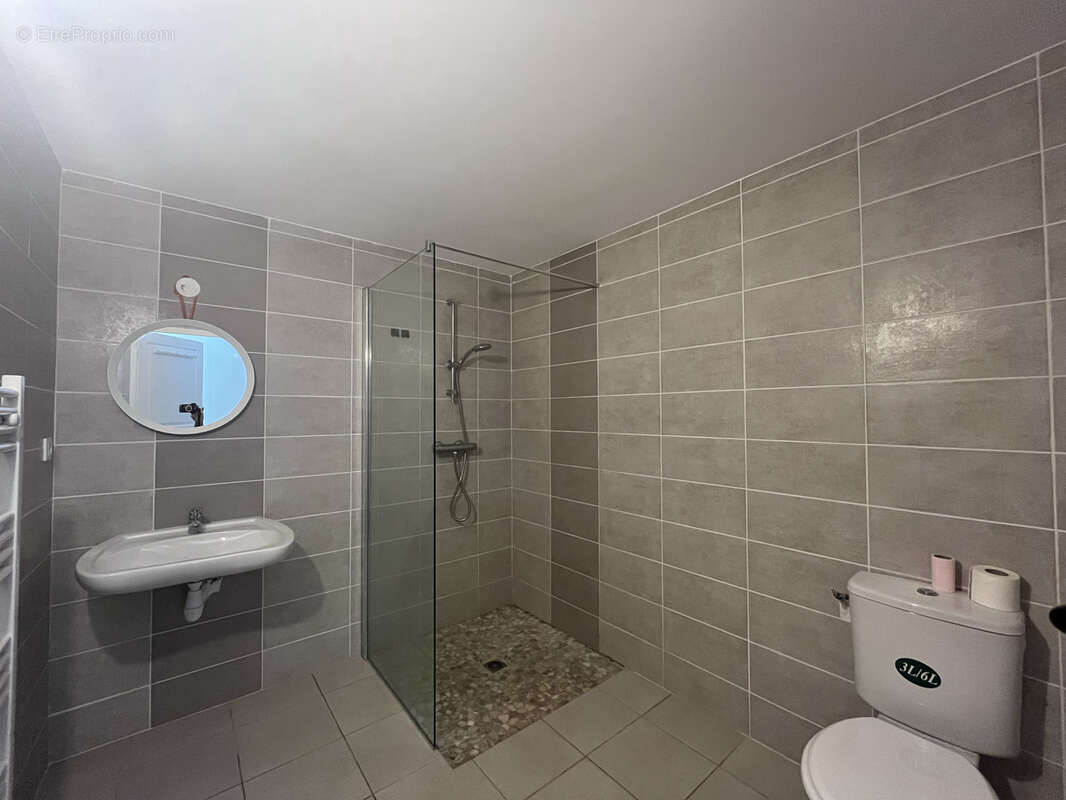 Appartement à SIX-FOURS-LES-PLAGES