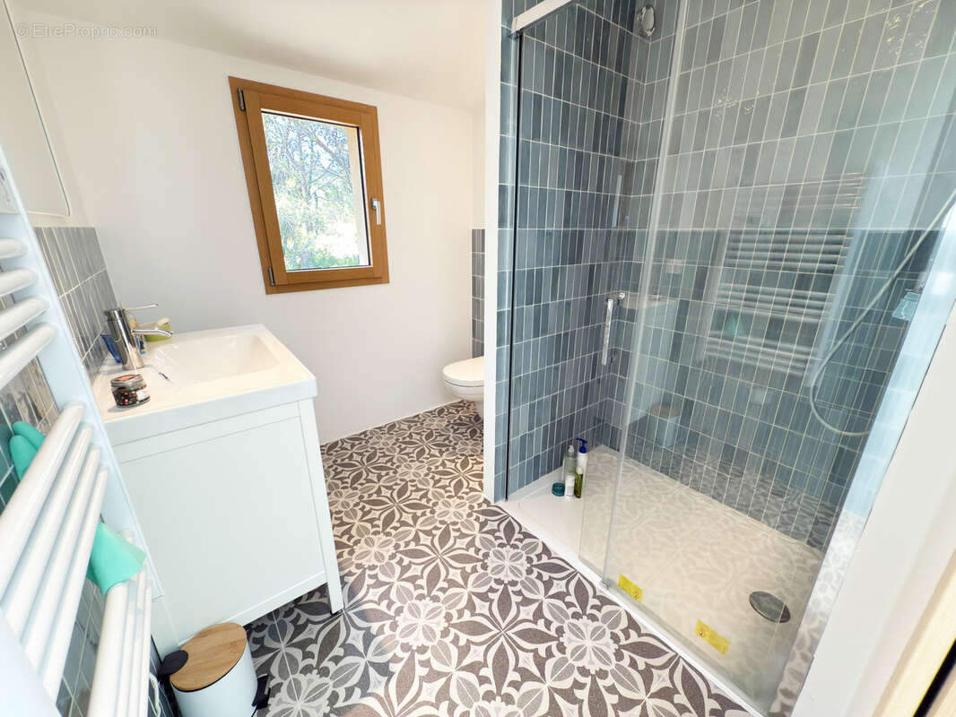 Maison à PLAN-DE-LA-TOUR