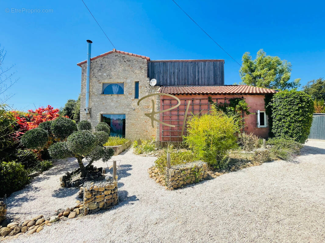 Maison à ORGNAC-L&#039;AVEN