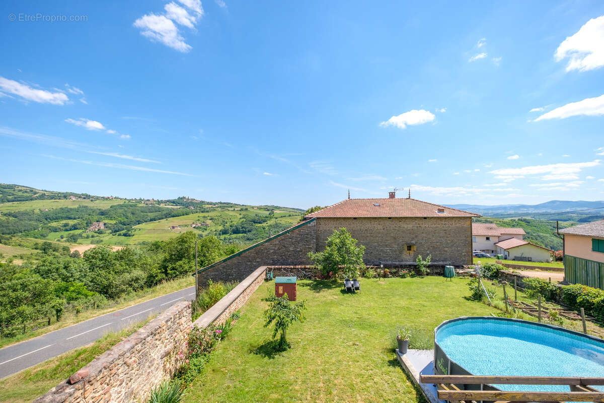 Maison à SAINTE-PAULE