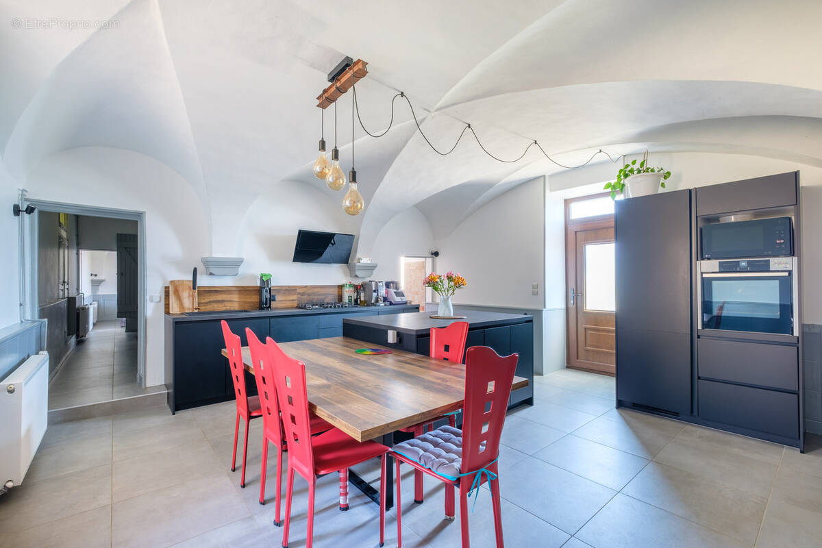 Maison à SAINTE-PAULE