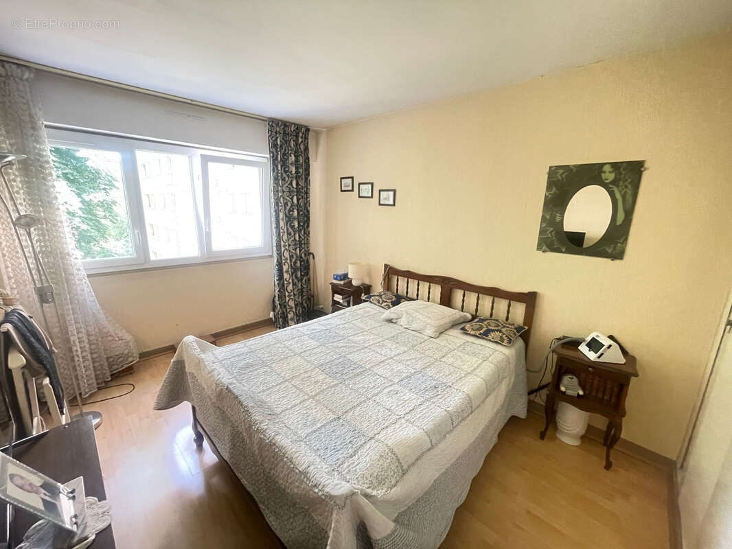 Appartement à RIS-ORANGIS