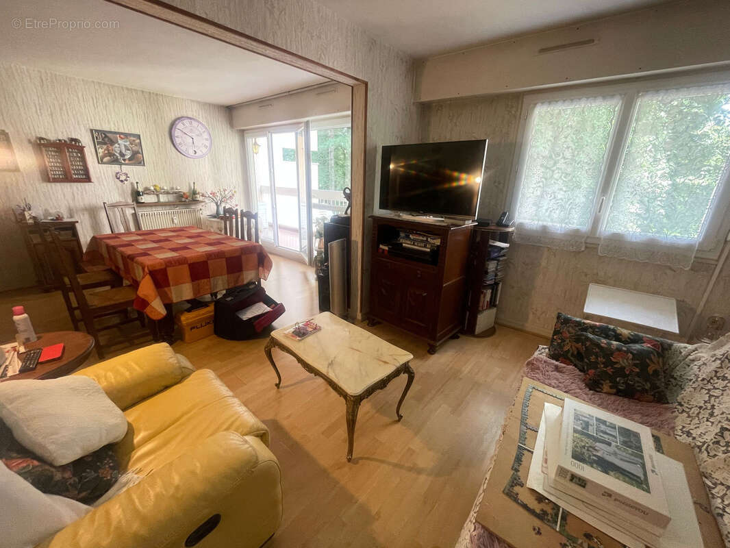 Appartement à RIS-ORANGIS