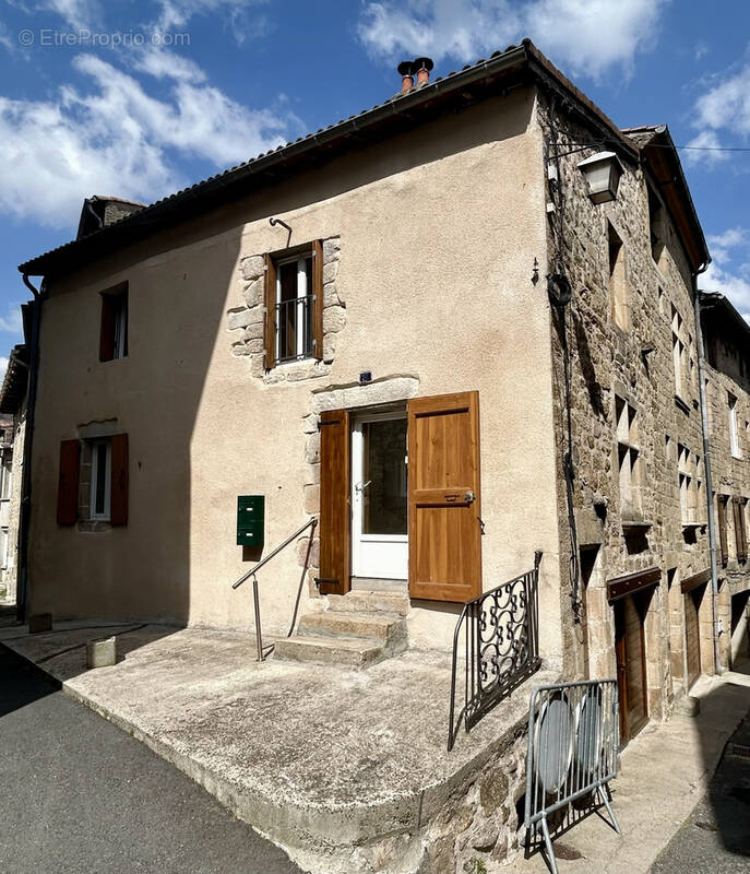Appartement à LANGOGNE