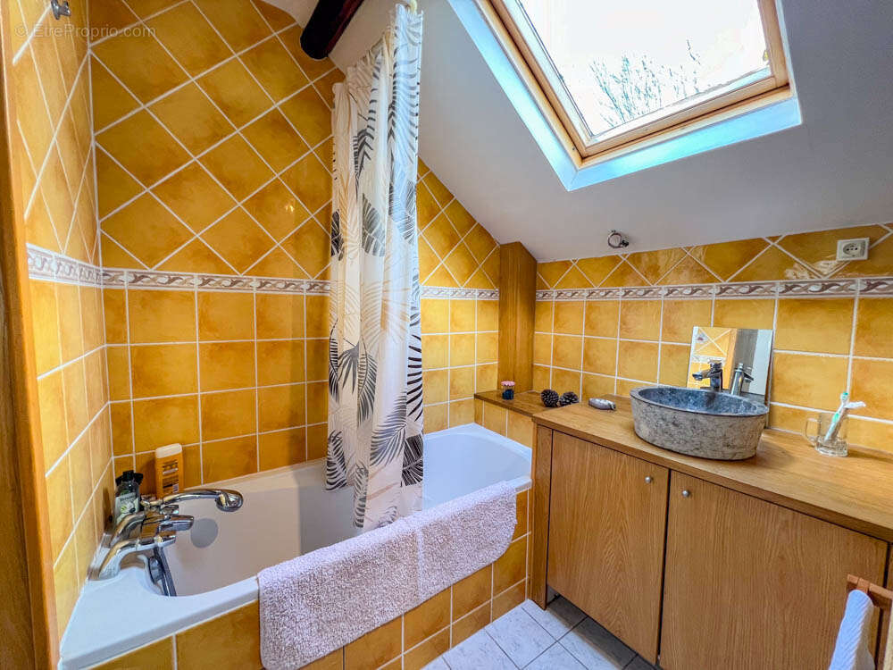 Maison à VIMOUTIERS