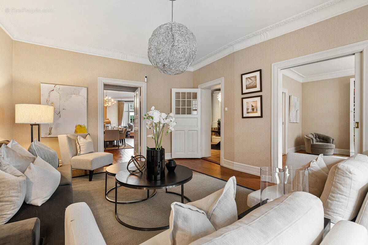 Appartement à PARIS-20E