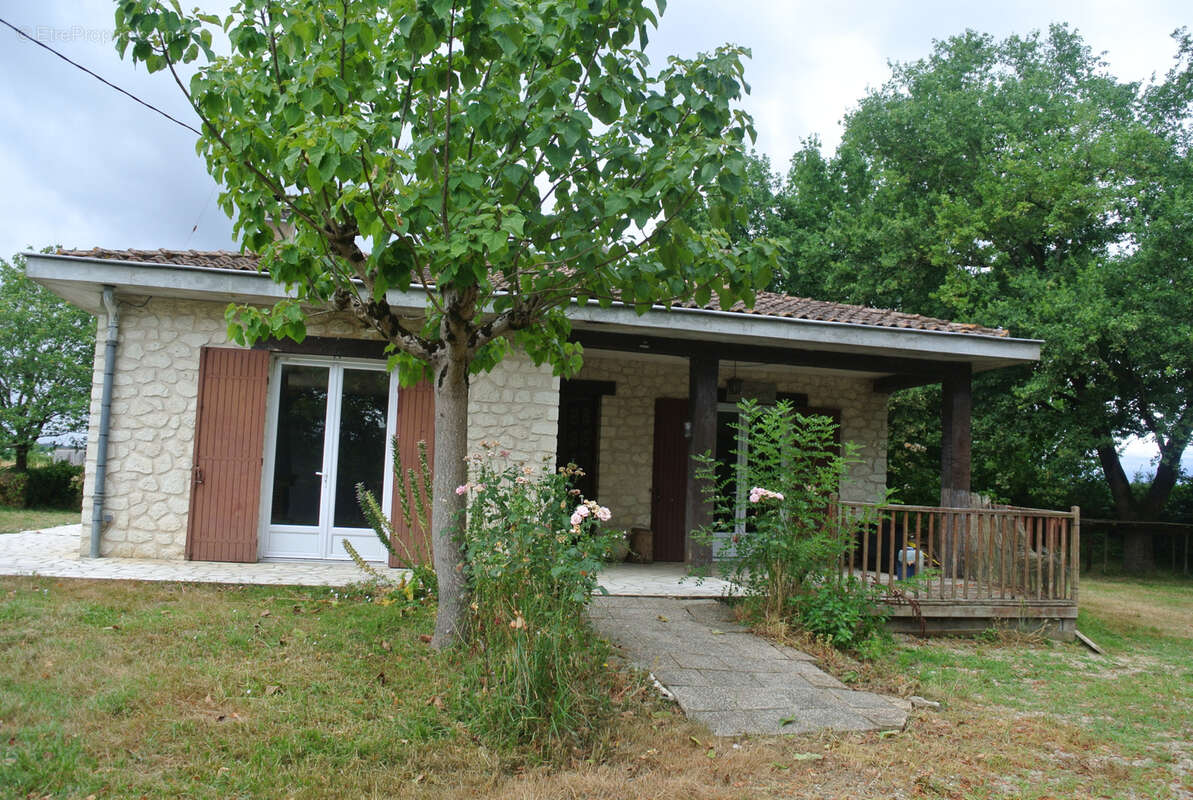 Maison à SAINT-PIERRE-SUR-DROPT