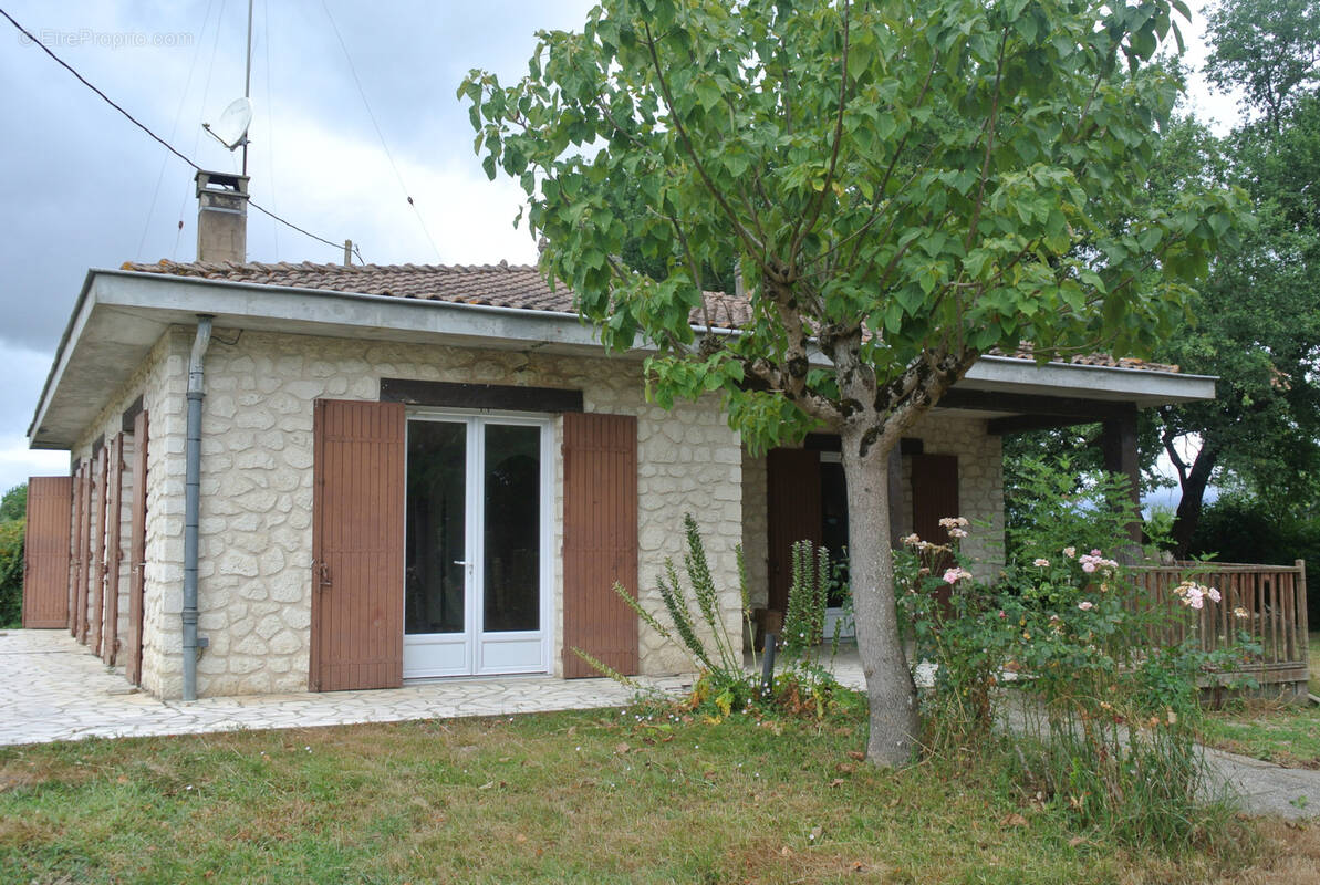 Maison à SAINT-PIERRE-SUR-DROPT