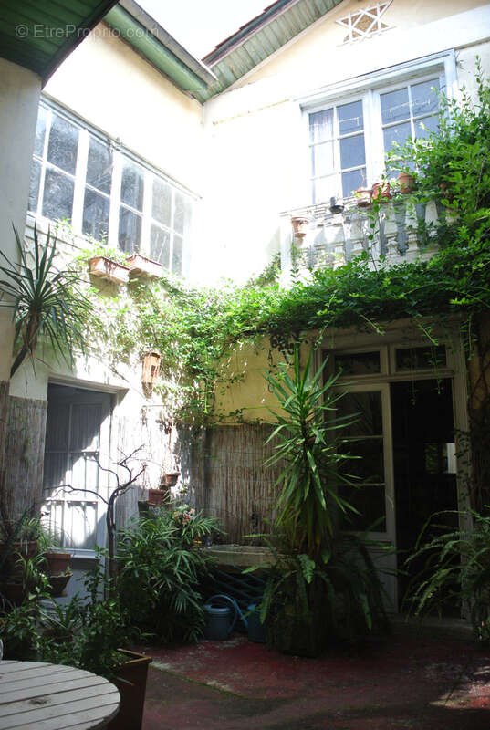 Maison à SAINTE-BAZEILLE