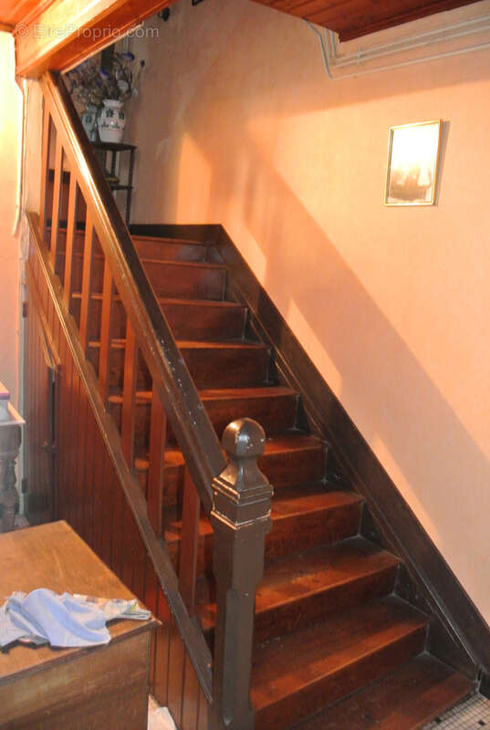 Maison à SAINTE-BAZEILLE