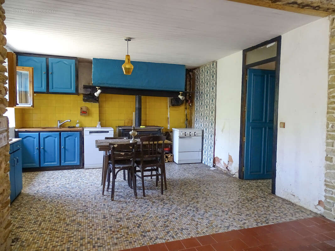 Maison à SAINT-CHRISTOPHE-EN-BAZELLE