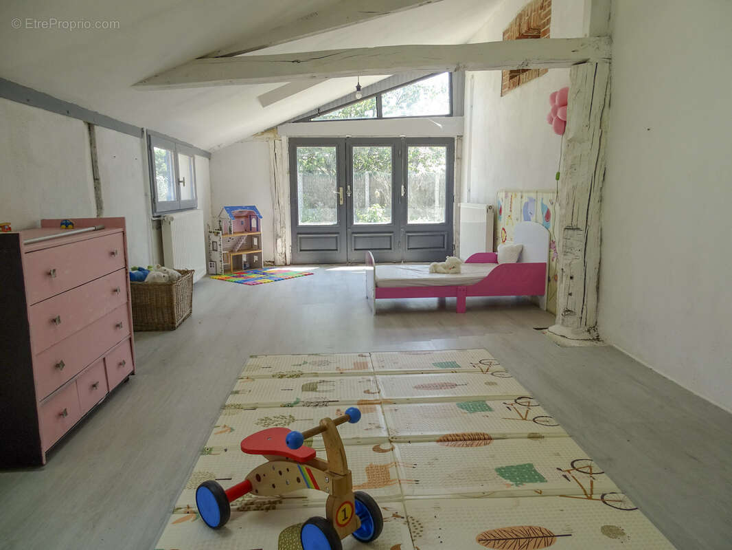 Maison à SAINT-CHRISTOPHE-EN-BAZELLE