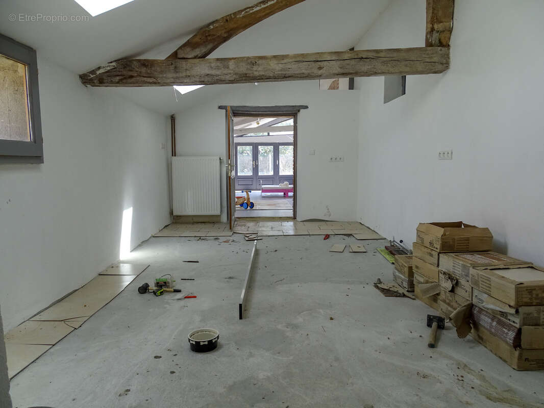 Maison à SAINT-CHRISTOPHE-EN-BAZELLE