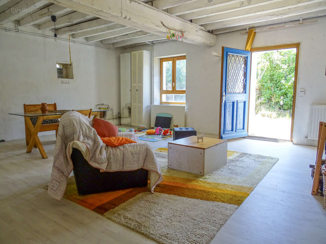 Maison à SAINT-CHRISTOPHE-EN-BAZELLE