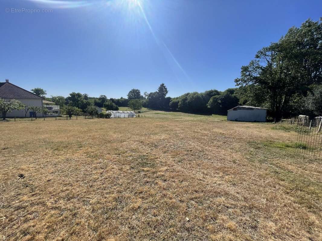 Terrain à GLANDON