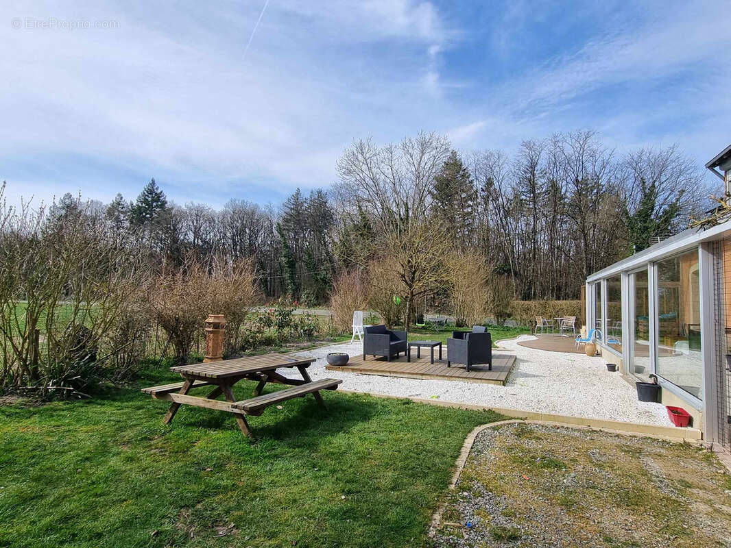 Maison à BESSE-SUR-BRAYE