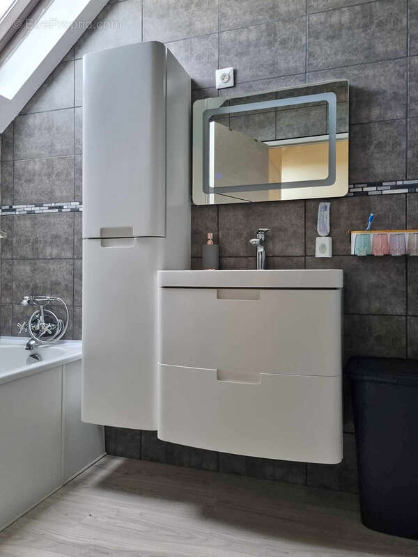 Maison à BESSE-SUR-BRAYE