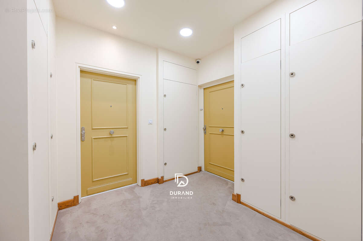 Appartement à MARSEILLE-7E