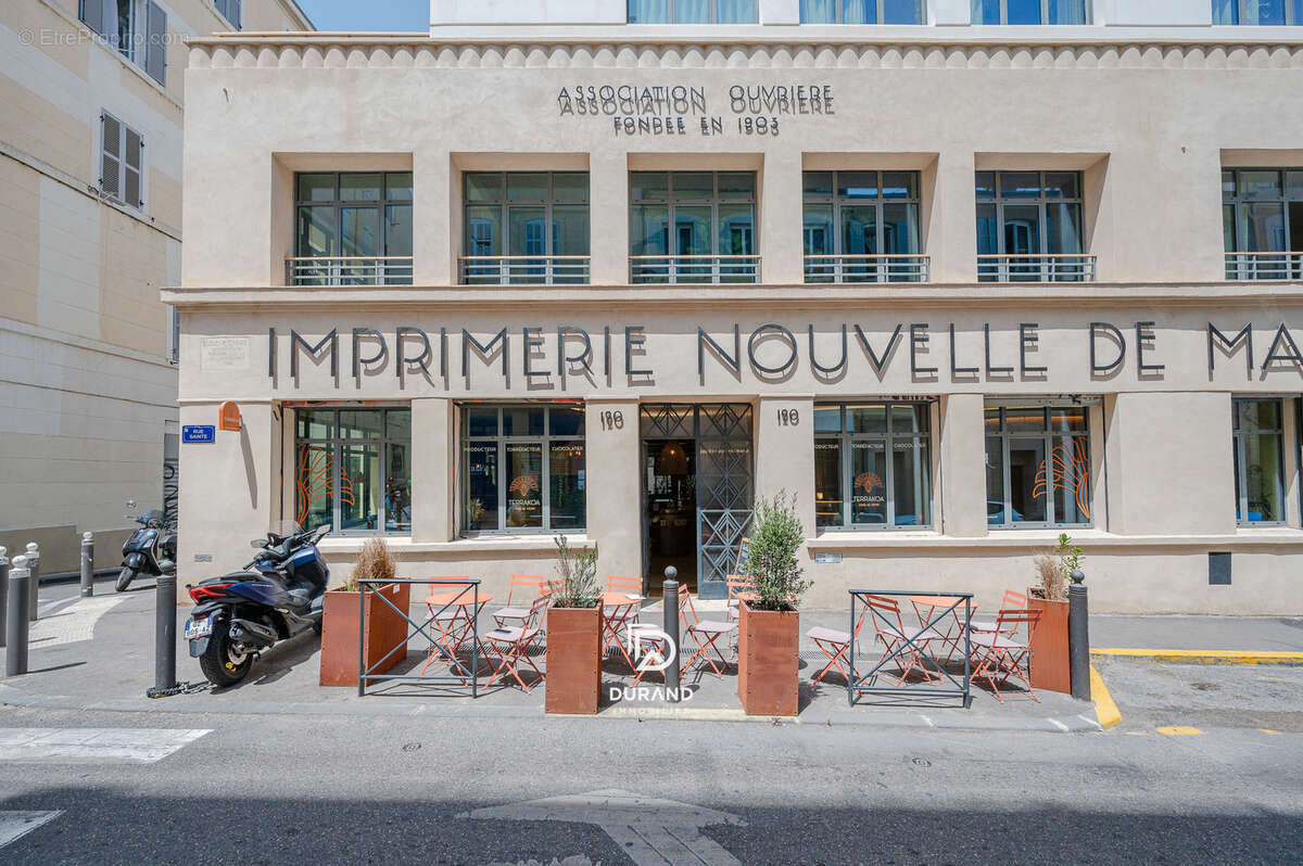 Appartement à MARSEILLE-7E
