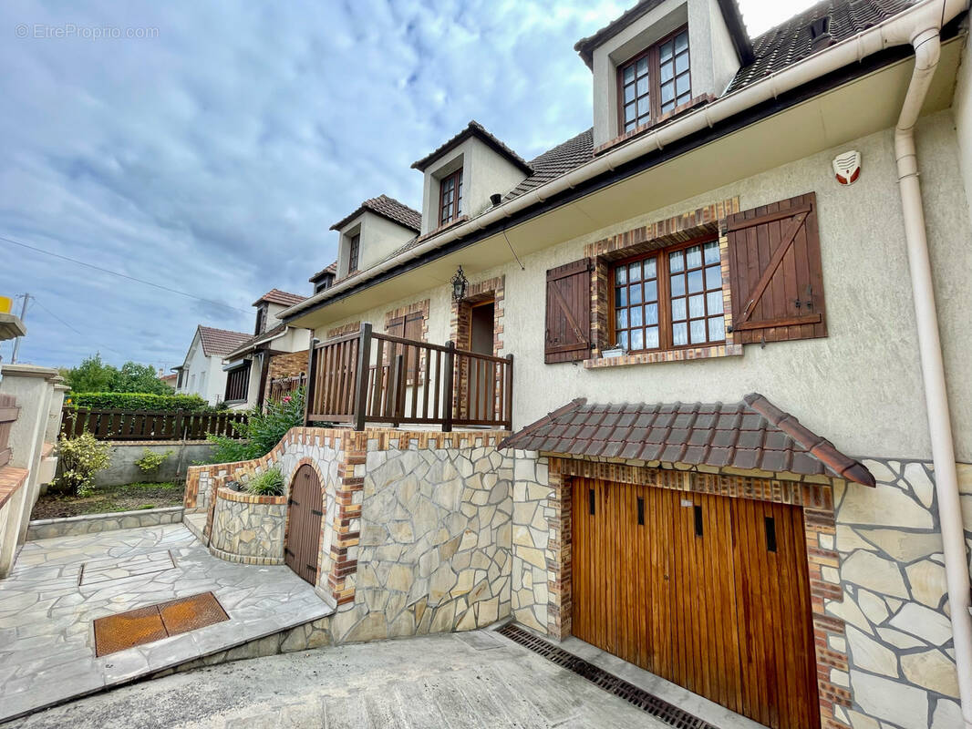 Appartement à DRANCY