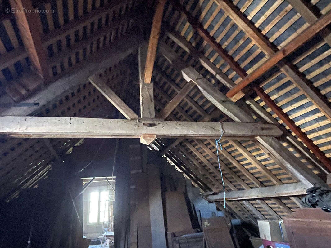 Maison à VERNEUIL-SUR-INDRE