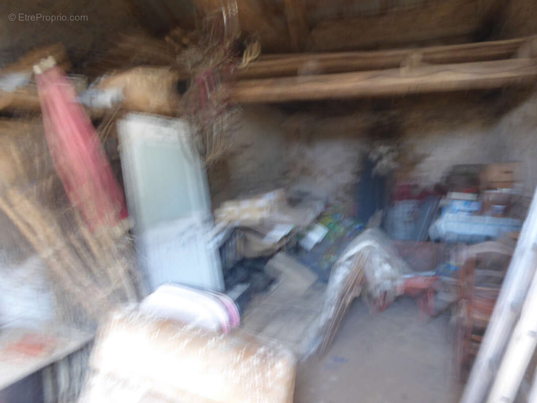 Maison à SAINT-SAUD-LACOUSSIERE