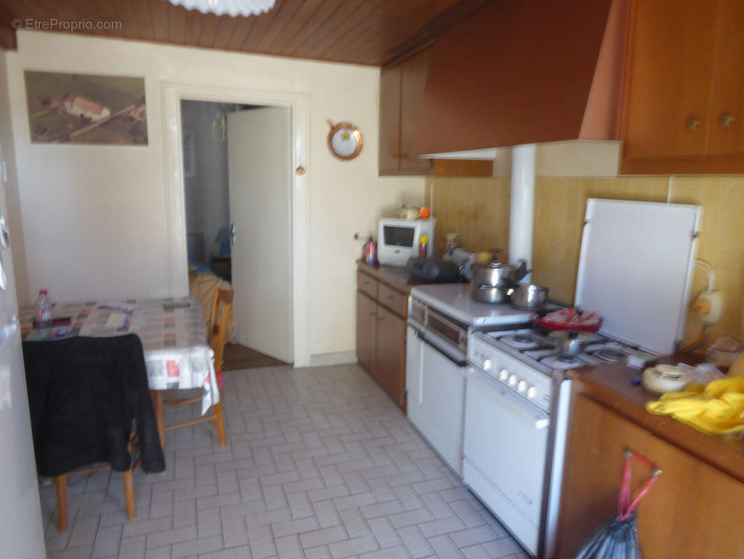 Maison à SAINT-SAUD-LACOUSSIERE