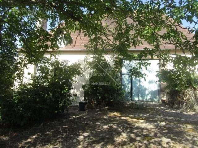 Maison à SAINT-POURCAIN-SUR-SIOULE