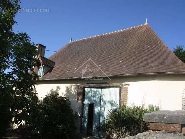 Maison à SAINT-POURCAIN-SUR-SIOULE