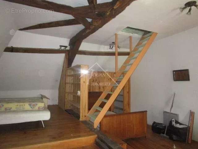 Maison à SAINT-POURCAIN-SUR-SIOULE