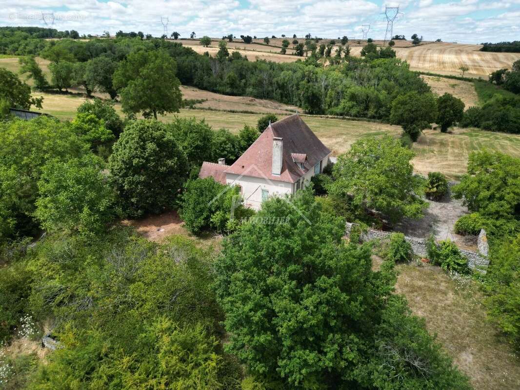 Maison à SAINT-POURCAIN-SUR-SIOULE