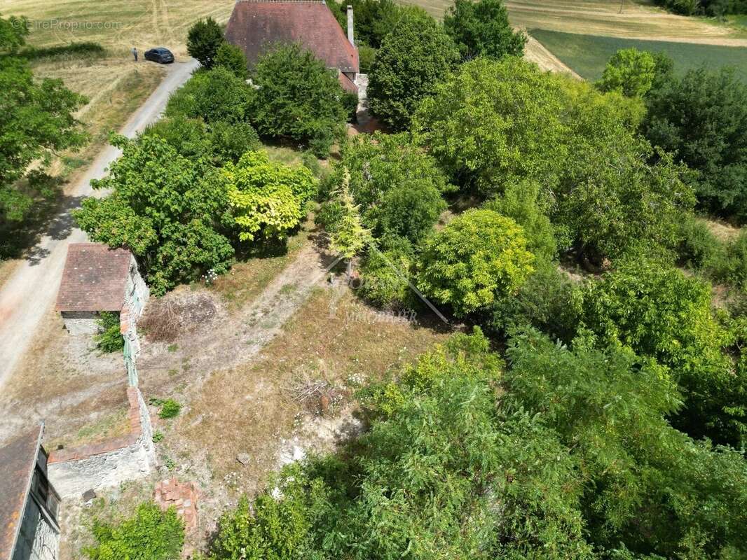 Maison à SAINT-POURCAIN-SUR-SIOULE