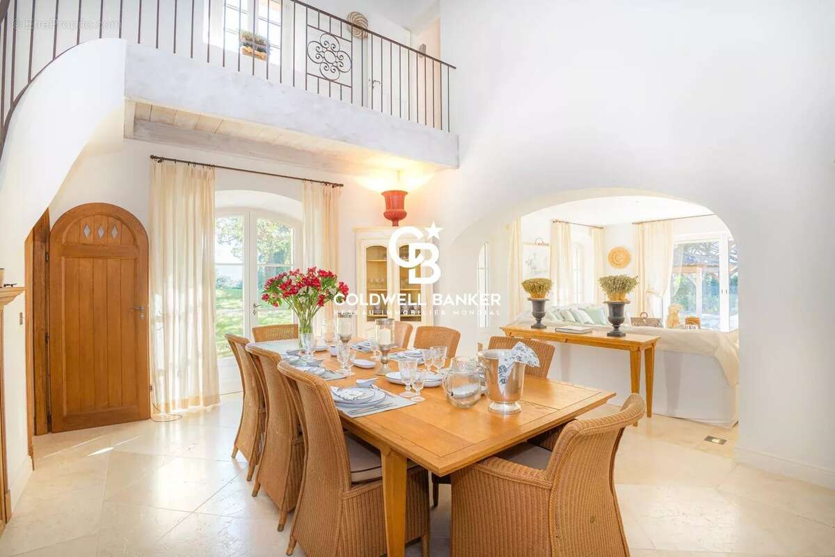 Maison à RAMATUELLE