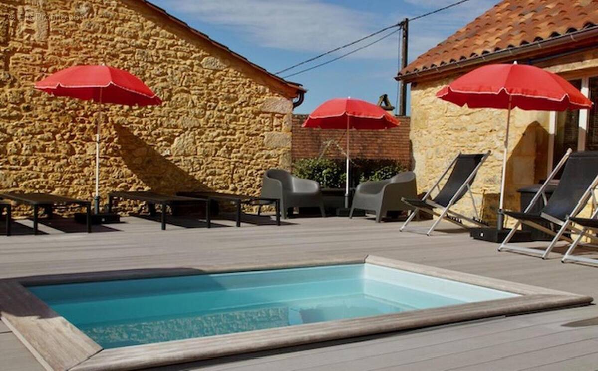 Foto 300813 14 24 08 - Maison à CASTELNAUD-LA-CHAPELLE