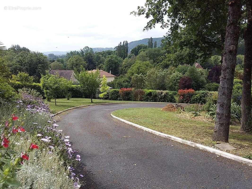 20220519121858 - Maison à SAINT-CYPRIEN