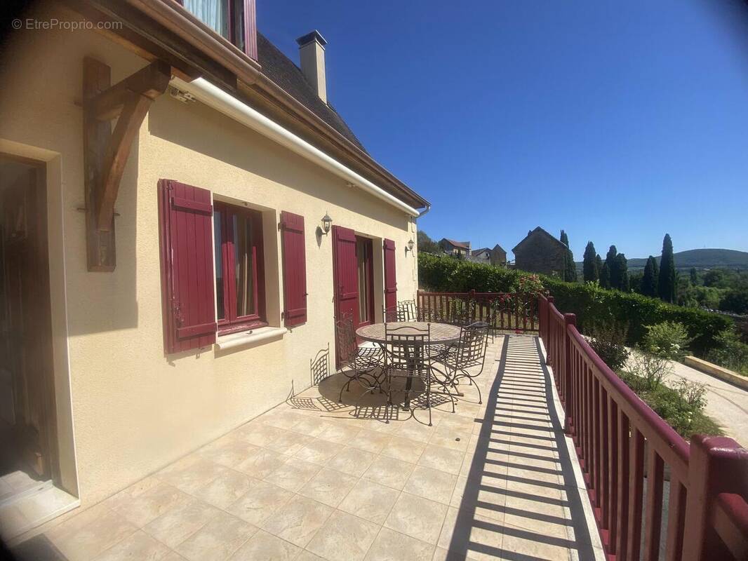 IMG8190 - Maison à SAINT-CYPRIEN