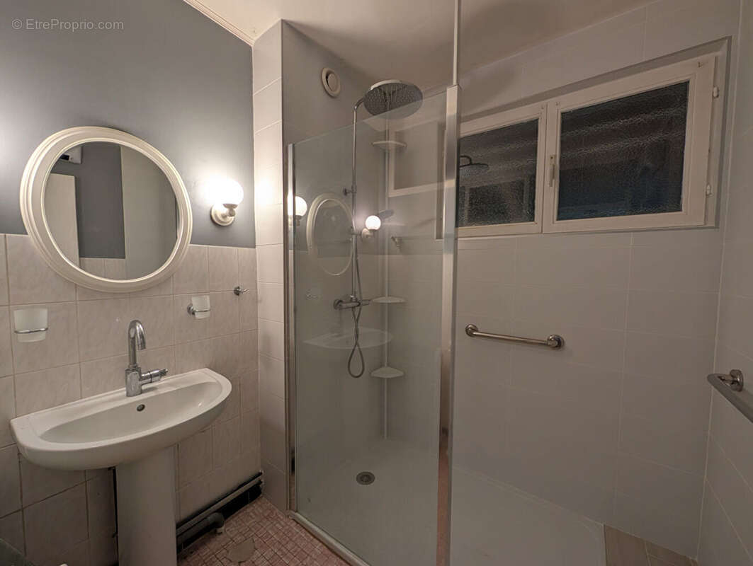 Maison à LE CHATELET-EN-BRIE