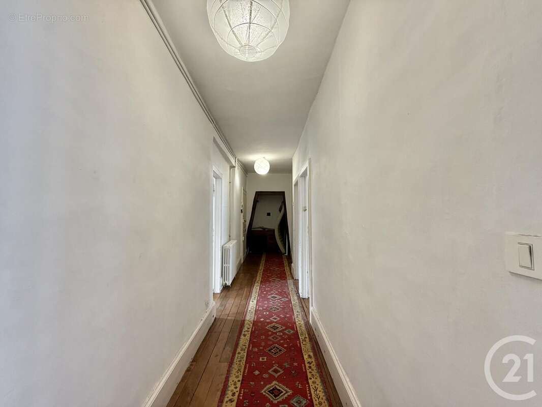 Appartement à MOULINS