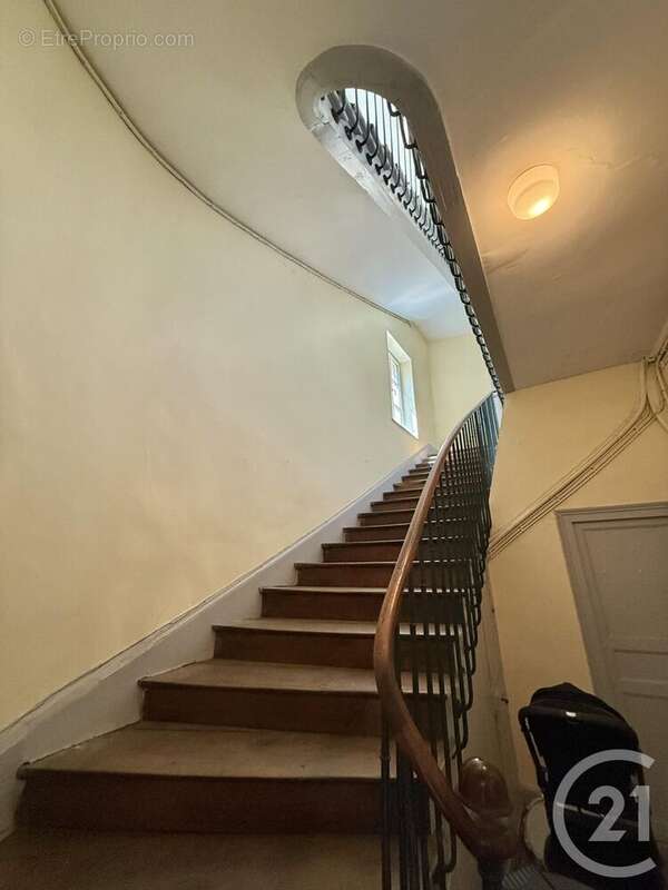 Appartement à MOULINS